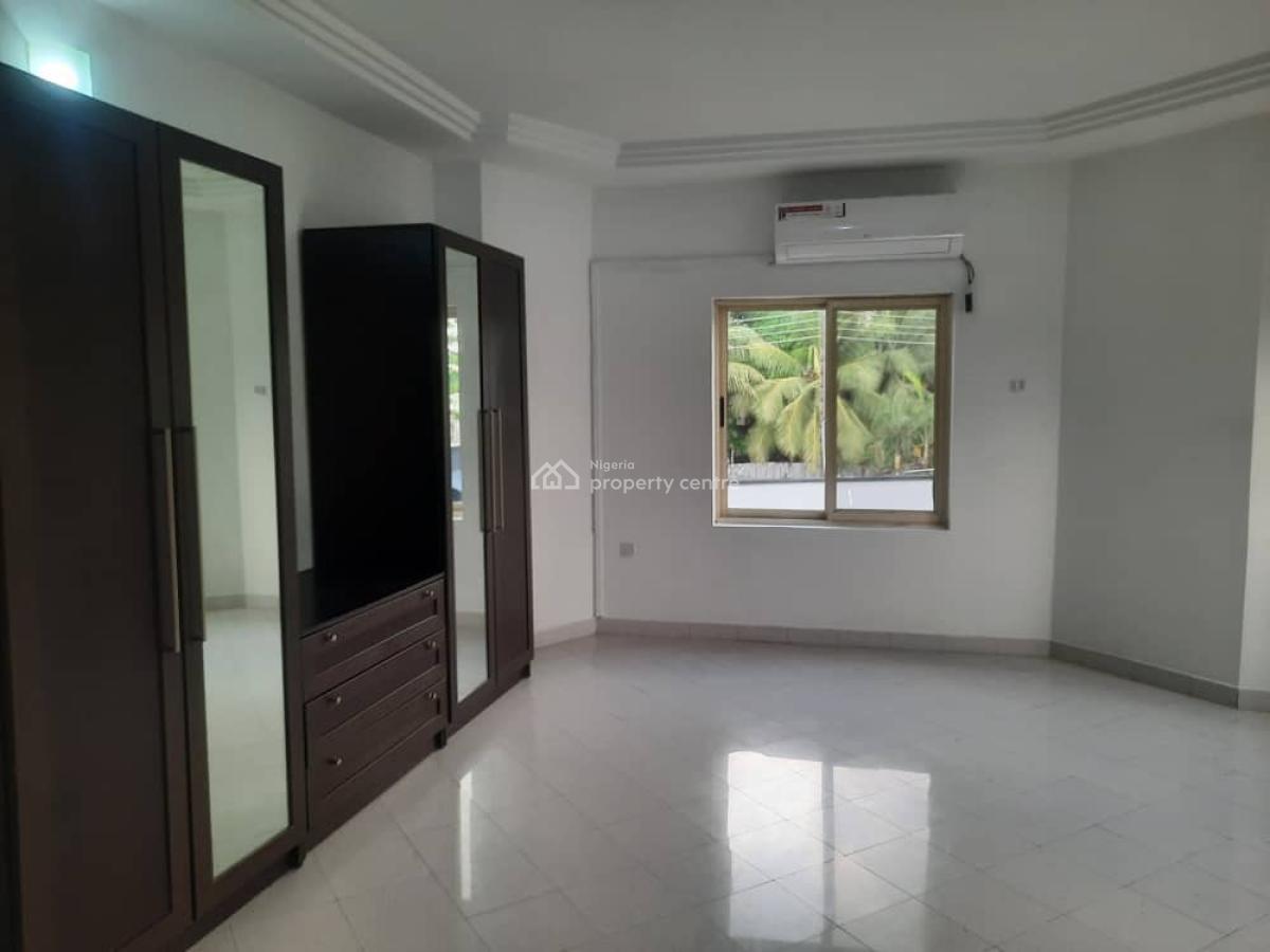 3 Bedroom Apartment with Bq, Gym, Swimming Pool & Childrens Play Area, Lekki Phase 1, Lekki, Lagos, Flat / Apartment for Rent