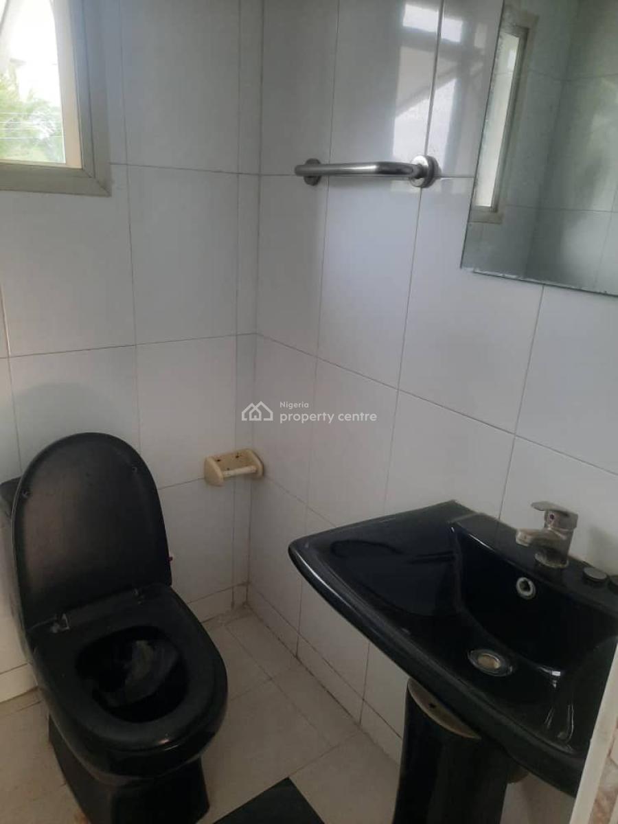 3 Bedroom Apartment with Bq, Gym, Swimming Pool & Childrens Play Area, Lekki Phase 1, Lekki, Lagos, Flat / Apartment for Rent