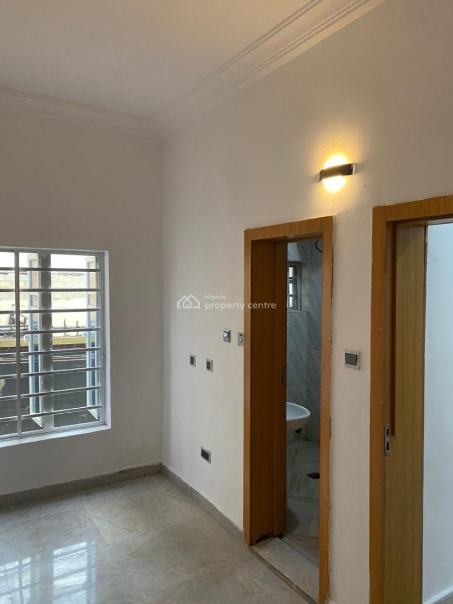 Sharp and Spacious 2 Bedroom Apartment, Hopeville Estate Sangotedo Ajah, Sangotedo, Ajah, Lagos, Flat / Apartment for Rent