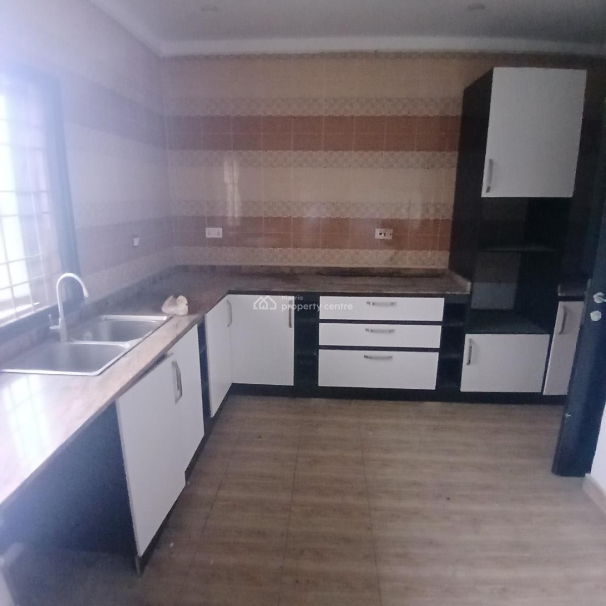 3 Bedroom Apartment Apartment with Swimming Pool,gym,elevator, Chevron Toll Gate ,orchid Road, Lekki, Lagos, Flat / Apartment for Rent