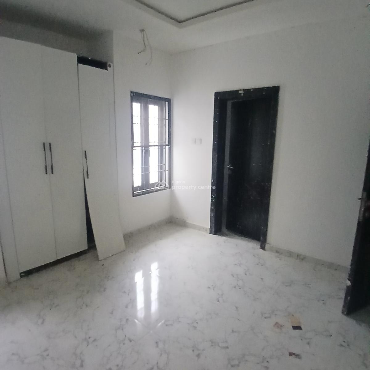 3 Bedroom Apartment Apartment with Swimming Pool,gym,elevator, Chevron Toll Gate ,orchid Road, Lekki, Lagos, Flat / Apartment for Rent