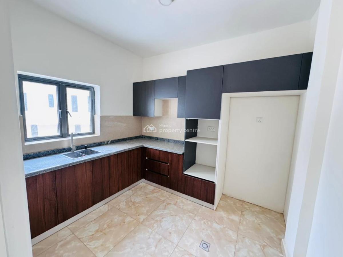 Well Built 1 Bedroom Flat  2 Toilets, Jahi, Abuja, Mini Flat (room and Parlour) for Sale