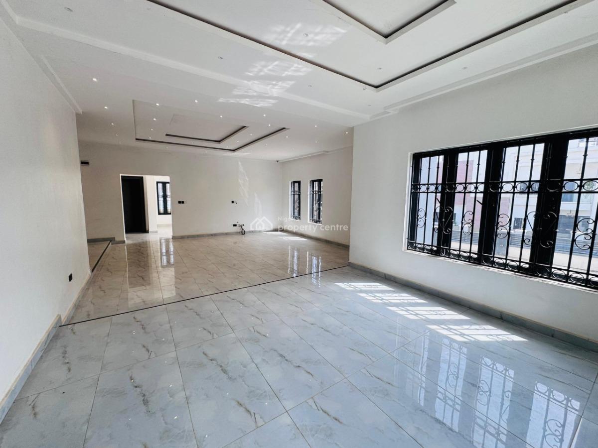 5 Bed Detached Duplex with 2 Rooms Bq  Swimming Pool  Elevator, Guzape District, Abuja, Detached Duplex for Sale