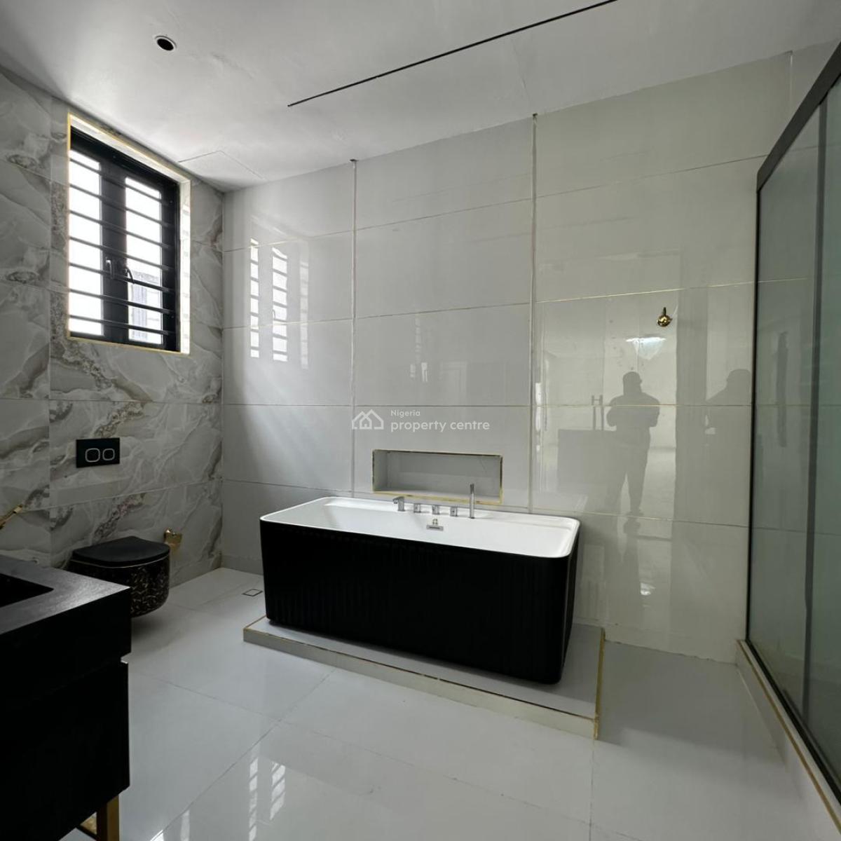 Luxurious 5 Bedroom Semi-detached Duplex with Bq, Pool, & Cinema, Lekki Phase 1, Lekki, Lagos, Semi-detached Duplex for Sale