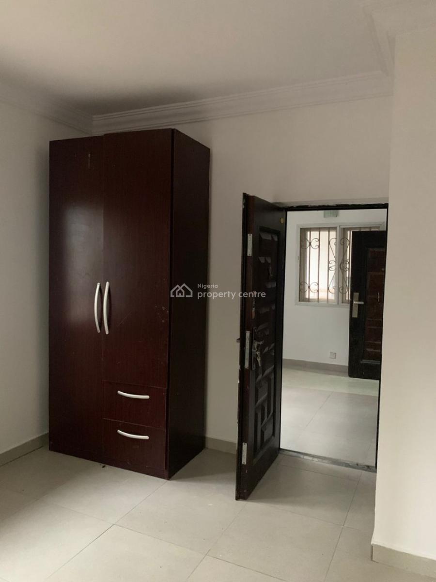 Decent 1 Bedroom Apartment (ground Floor) with, Oakland Estate, By Blenco Supermarket Sangotedo, Ajah, Lagos, Nigeri, Ajah, Lagos, Mini Flat (room and Parlour) for Rent