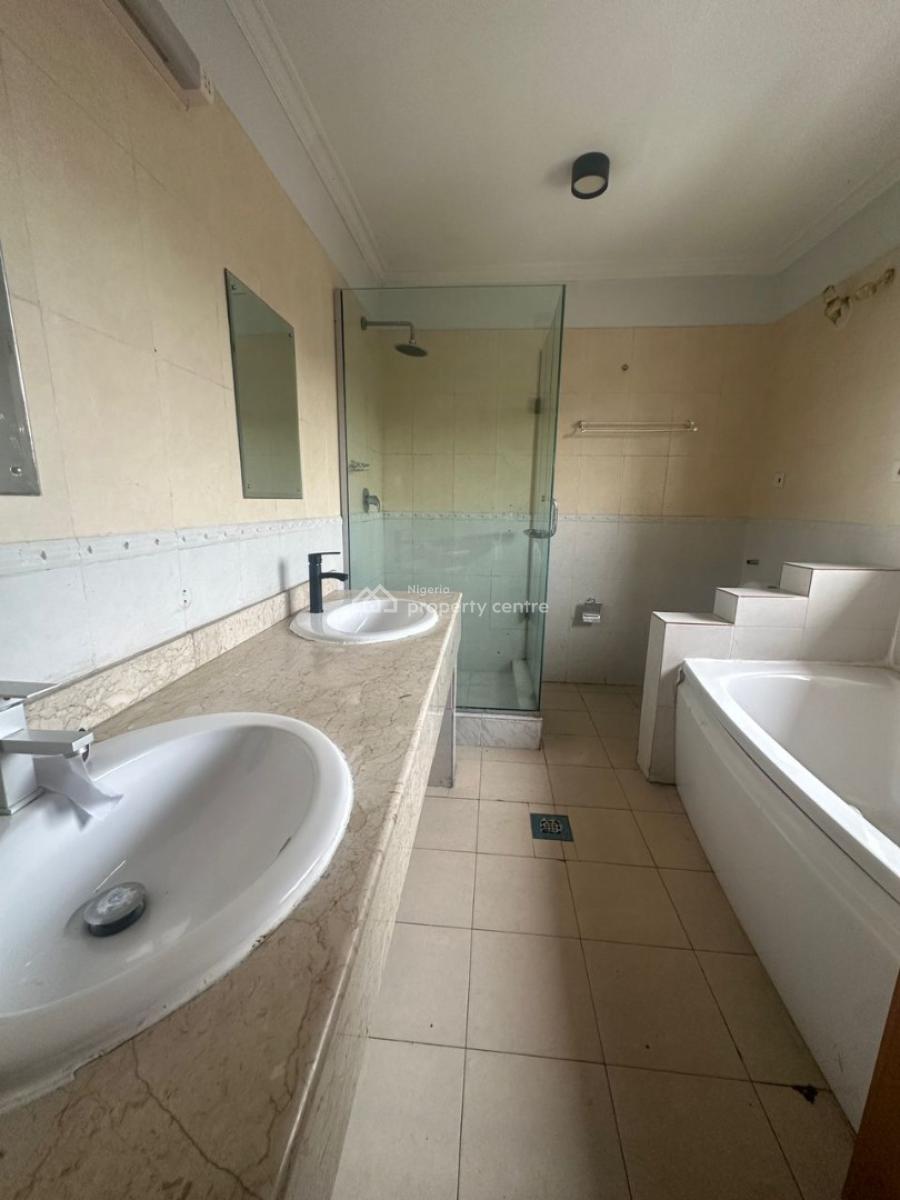 Spacious 3-bedroom Furnished Apartment on The 10th Floor, Ikoyi, Lagos, Flat / Apartment for Rent