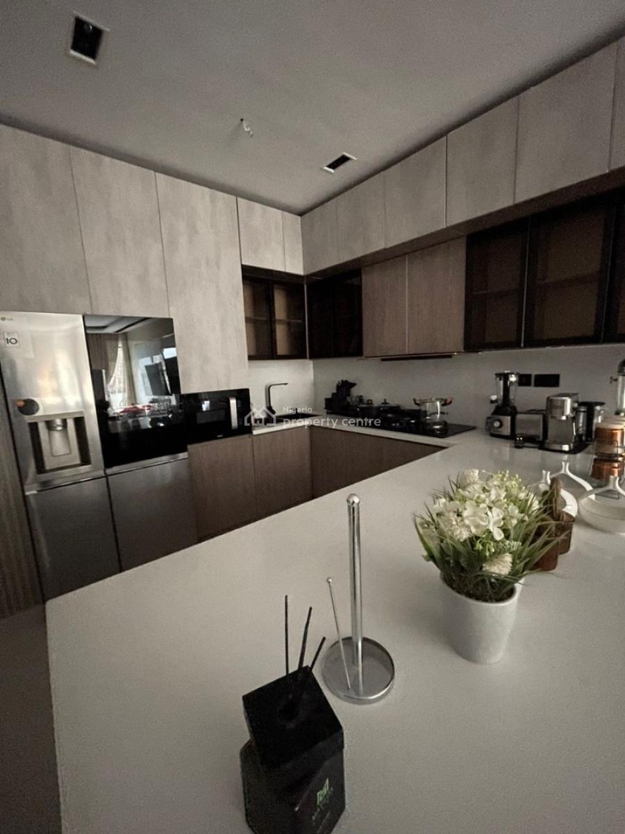 Fully Furnished Two (2) Bedroom Apartment, Lekki Phase 1, Lekki, Lagos, Flat / Apartment for Rent