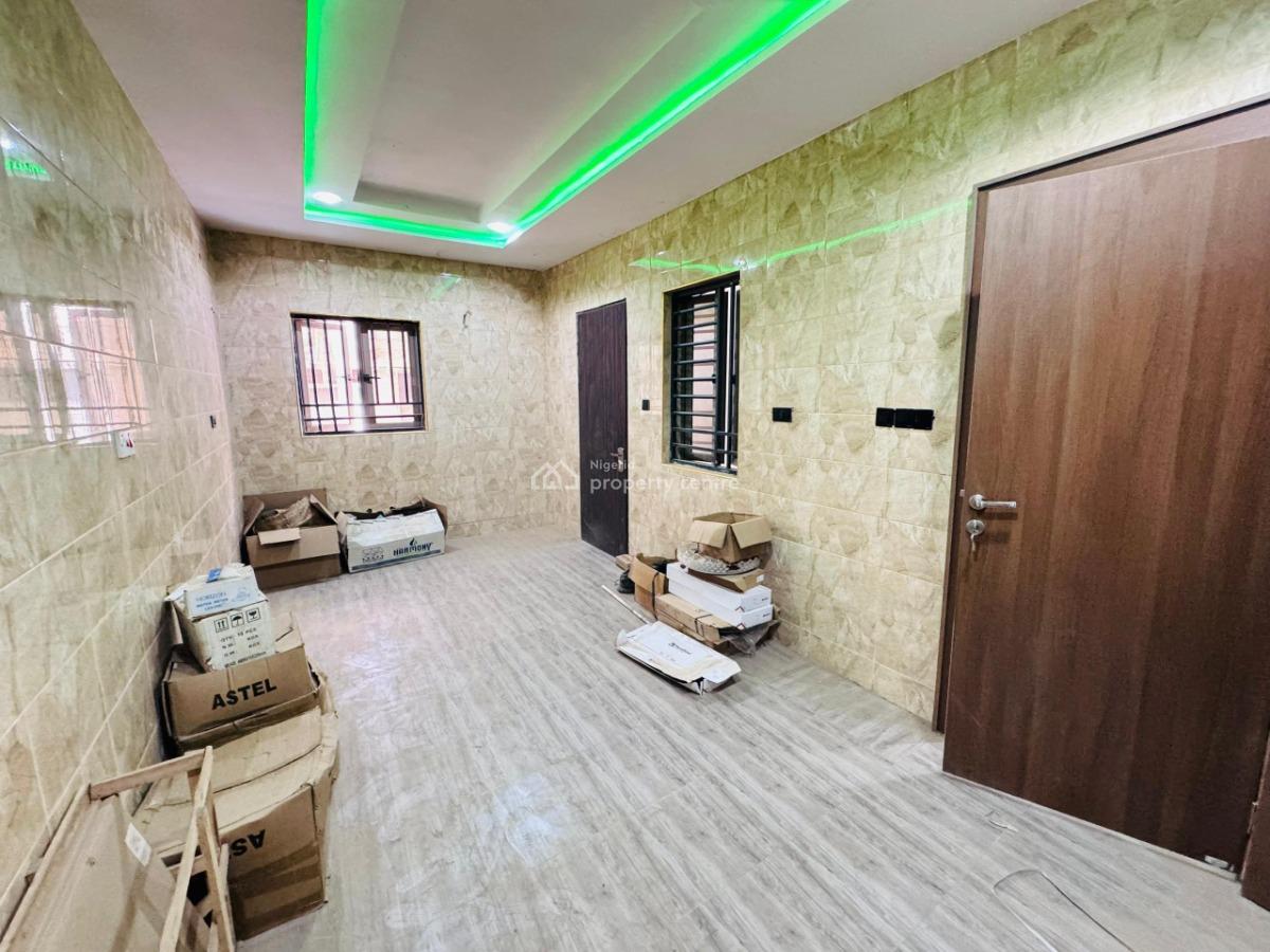 Smart 5 Bes with 2 Rooms Bq,gym,cctv,acs,pool,gazebo,furnished Kitchen, Tarred Access Road, Apo Resettlement, Apo, Abuja, Detached Duplex for Sale
