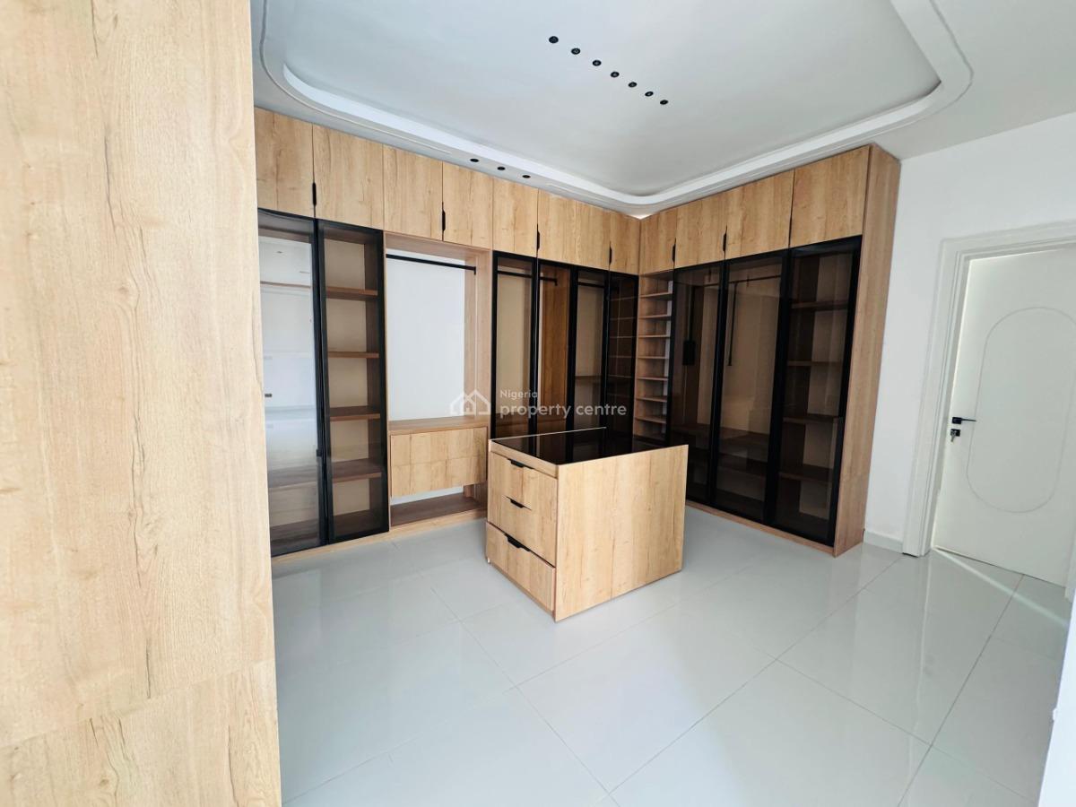 Smart 5 Bes with 2 Rooms Bq,gym,cctv,acs,pool,gazebo,furnished Kitchen, Tarred Access Road, Apo Resettlement, Apo, Abuja, Detached Duplex for Sale
