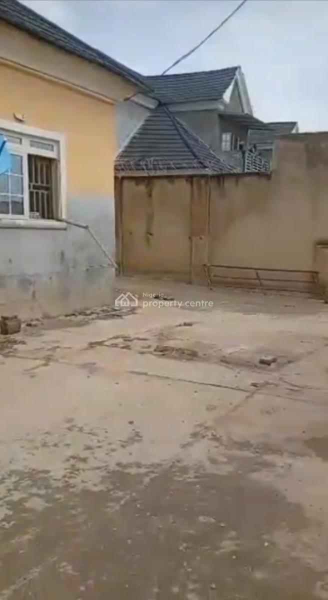 Cheapest Distress Sell 3 Bedrooms Detached Bungalow with Penthouse, Police Estate, Karsana, Abuja, House for Sale