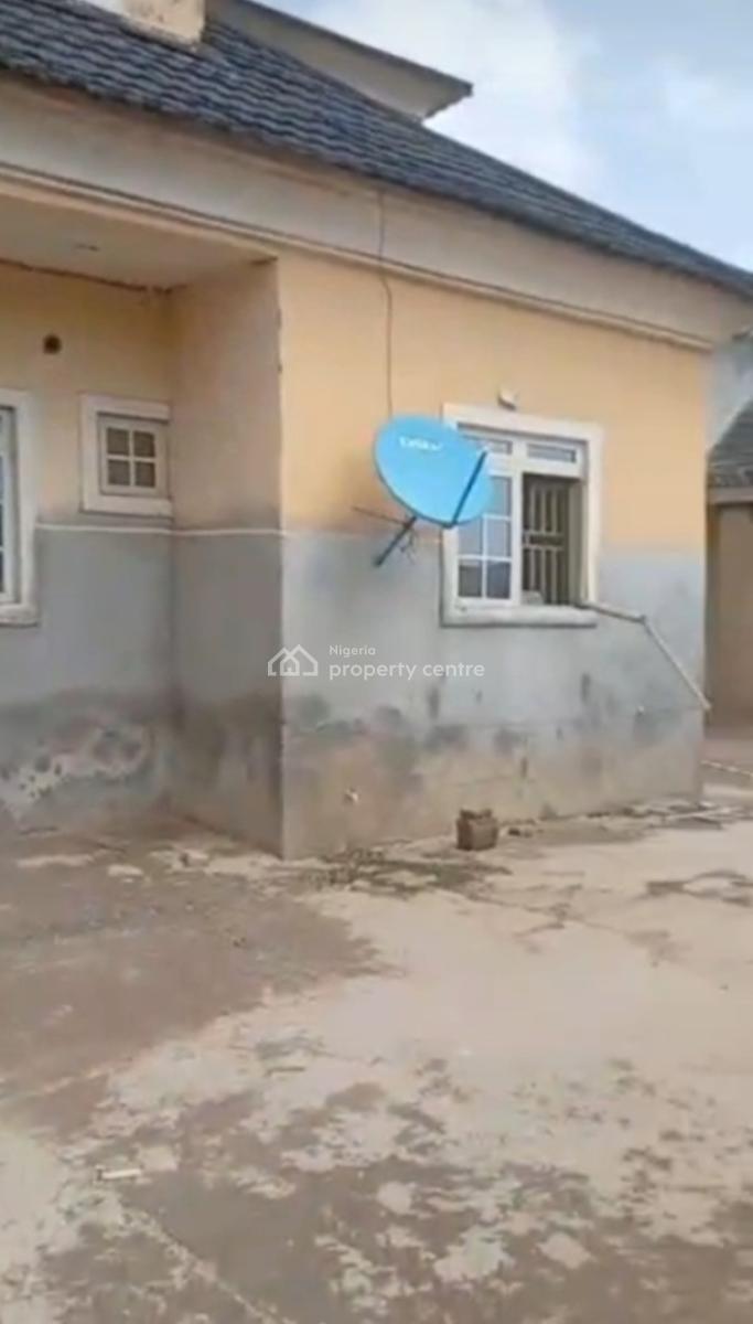 Cheapest Distress Sell 3 Bedrooms Detached Bungalow with Penthouse, Police Estate, Karsana, Abuja, House for Sale