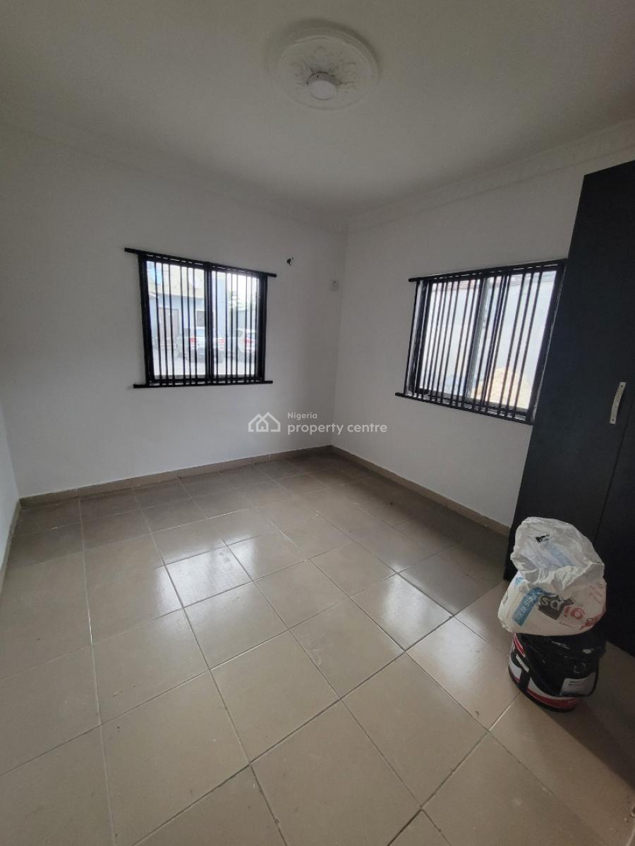 Sharp and Serene 2 Bedrooms Apartment, Ado Road, Ado, Ajah, Lagos, Flat / Apartment for Rent