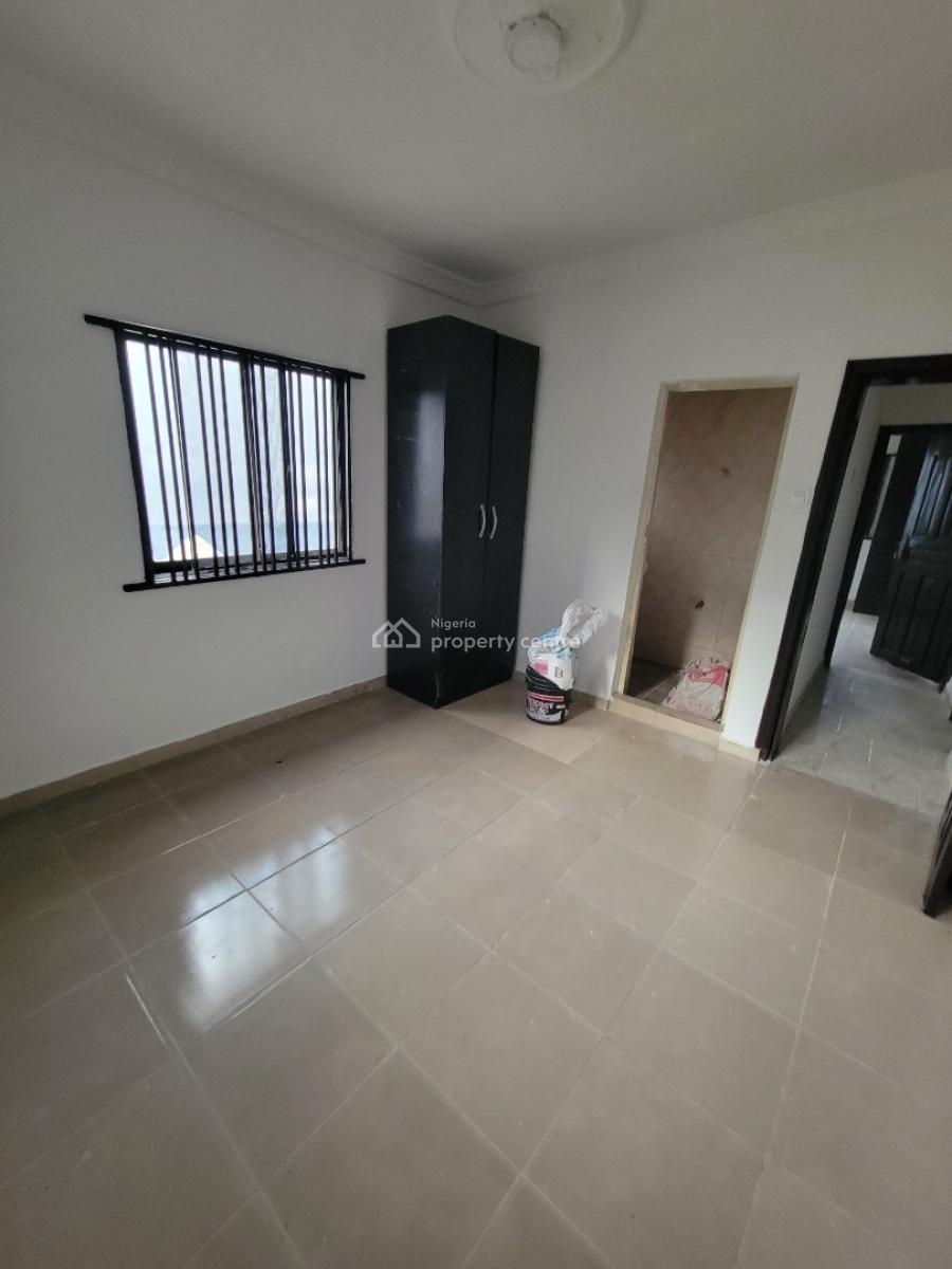 Sharp and Serene 2 Bedrooms Apartment, Ado Road, Ado, Ajah, Lagos, Flat / Apartment for Rent