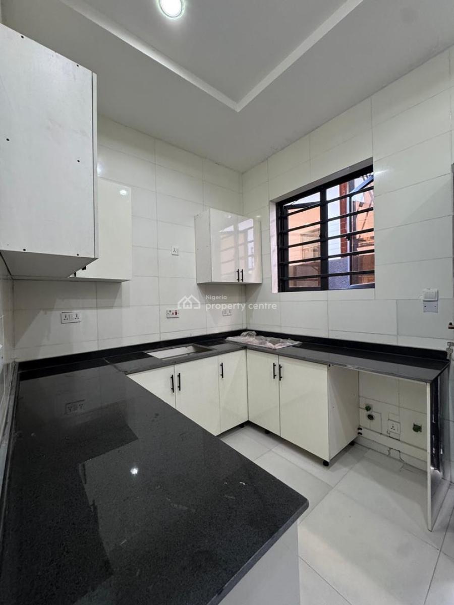 Executive 4-bedrooms Semi-detached Duplex with Bq, Ikota, Lekki, Lagos, Semi-detached Duplex for Sale