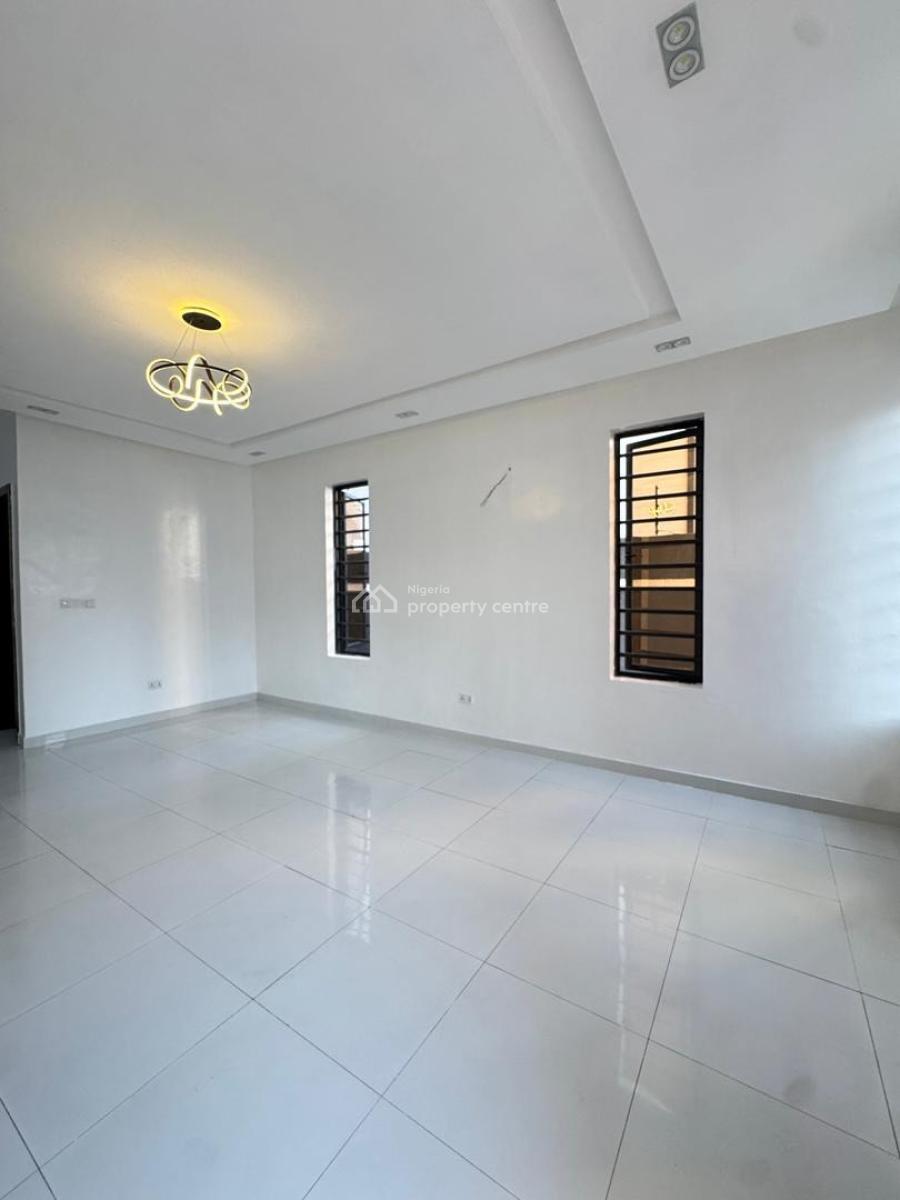 Executive 4-bedrooms Semi-detached Duplex with Bq, Ikota, Lekki, Lagos, Semi-detached Duplex for Sale