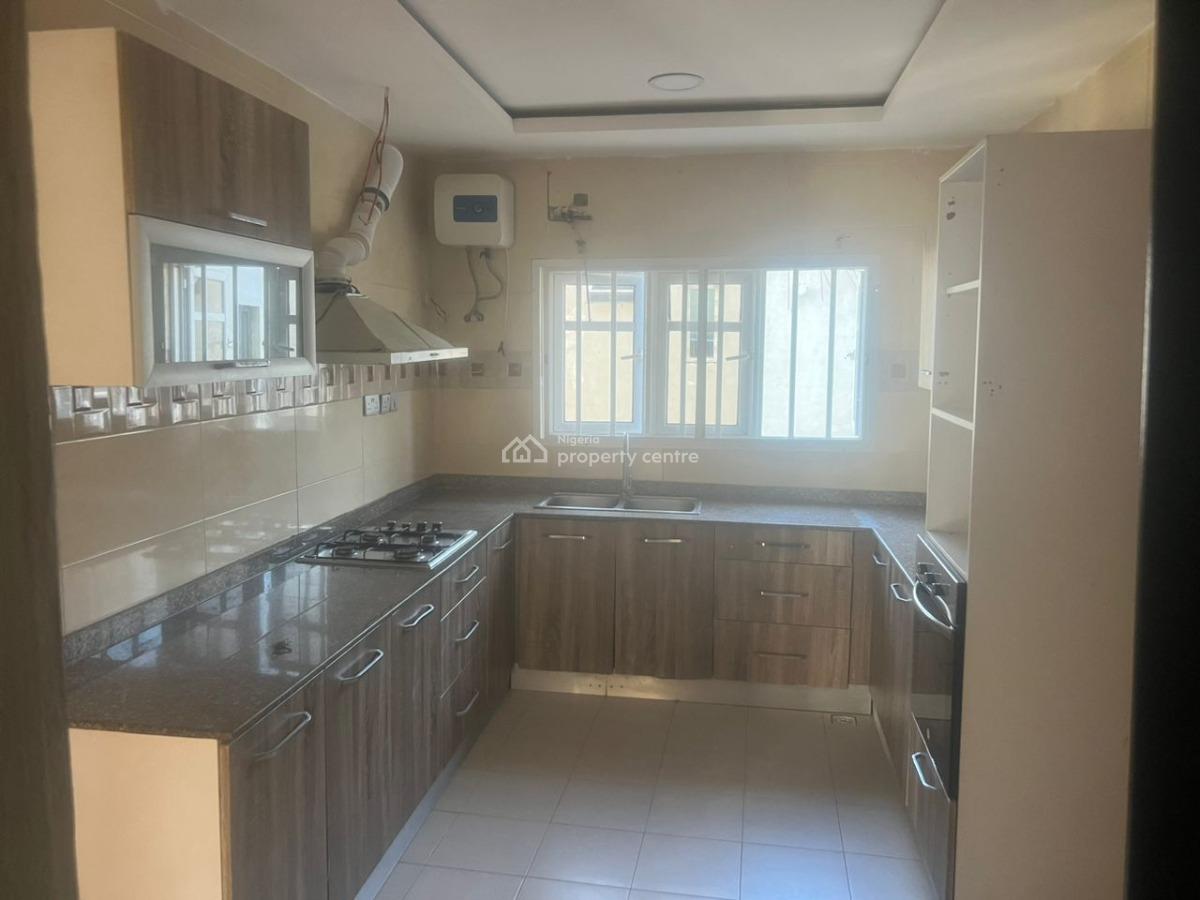 Service 3 Bedroom Apartment, a Servant Room and All Rooms Ensuite, Victoria Island (vi), Lagos, Flat / Apartment for Rent