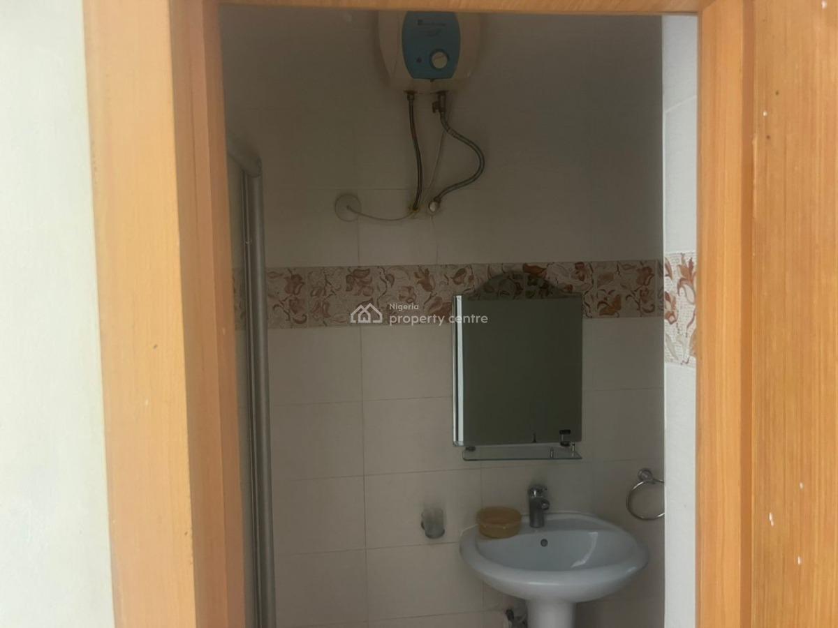 Service 3 Bedroom Apartment, a Servant Room and All Rooms Ensuite, Victoria Island (vi), Lagos, Flat / Apartment for Rent
