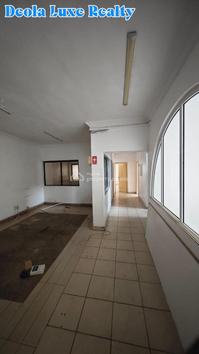 a Well Maintained 4 Bedrooms Semi Detached House, Close to Four Point Hotel, Oniru, Victoria Island (vi), Lagos, Detached Duplex for Rent