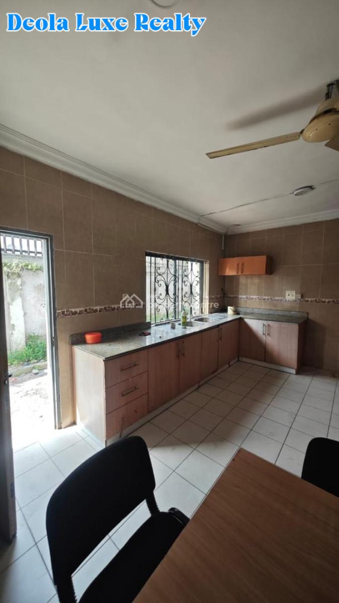 a Well Maintained 4 Bedrooms Semi Detached House, Close to Four Point Hotel, Oniru, Victoria Island (vi), Lagos, Detached Duplex for Rent