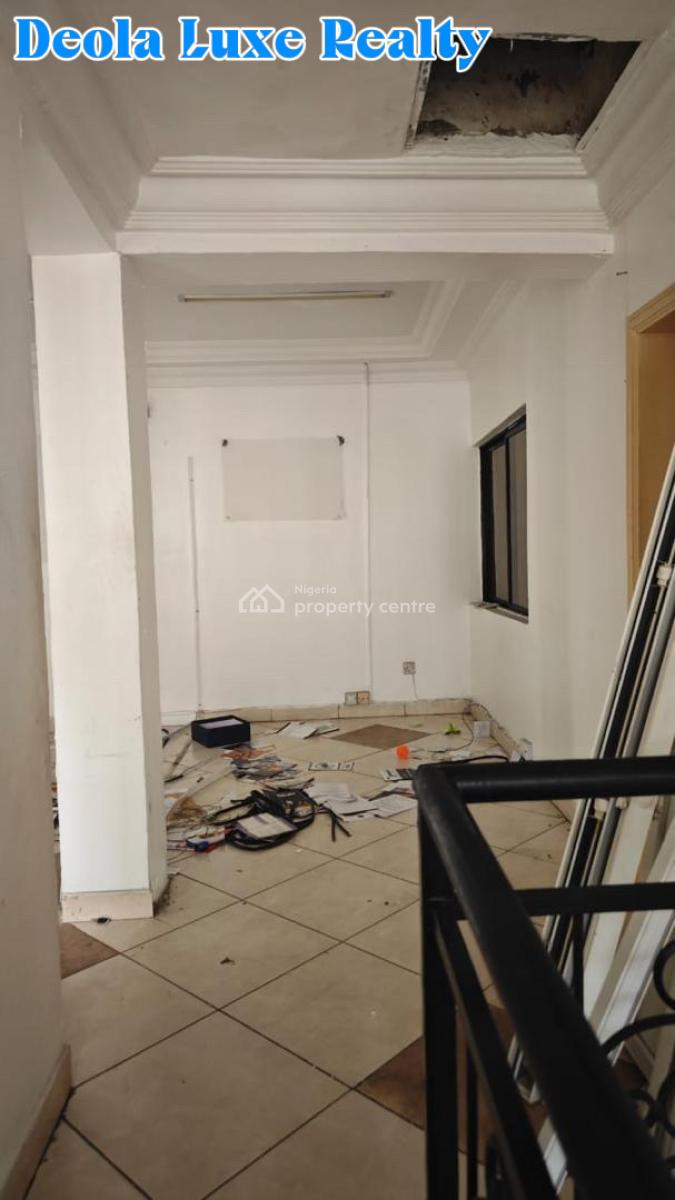a Well Maintained 4 Bedrooms Semi Detached House, Close to Four Point Hotel, Oniru, Victoria Island (vi), Lagos, Detached Duplex for Rent