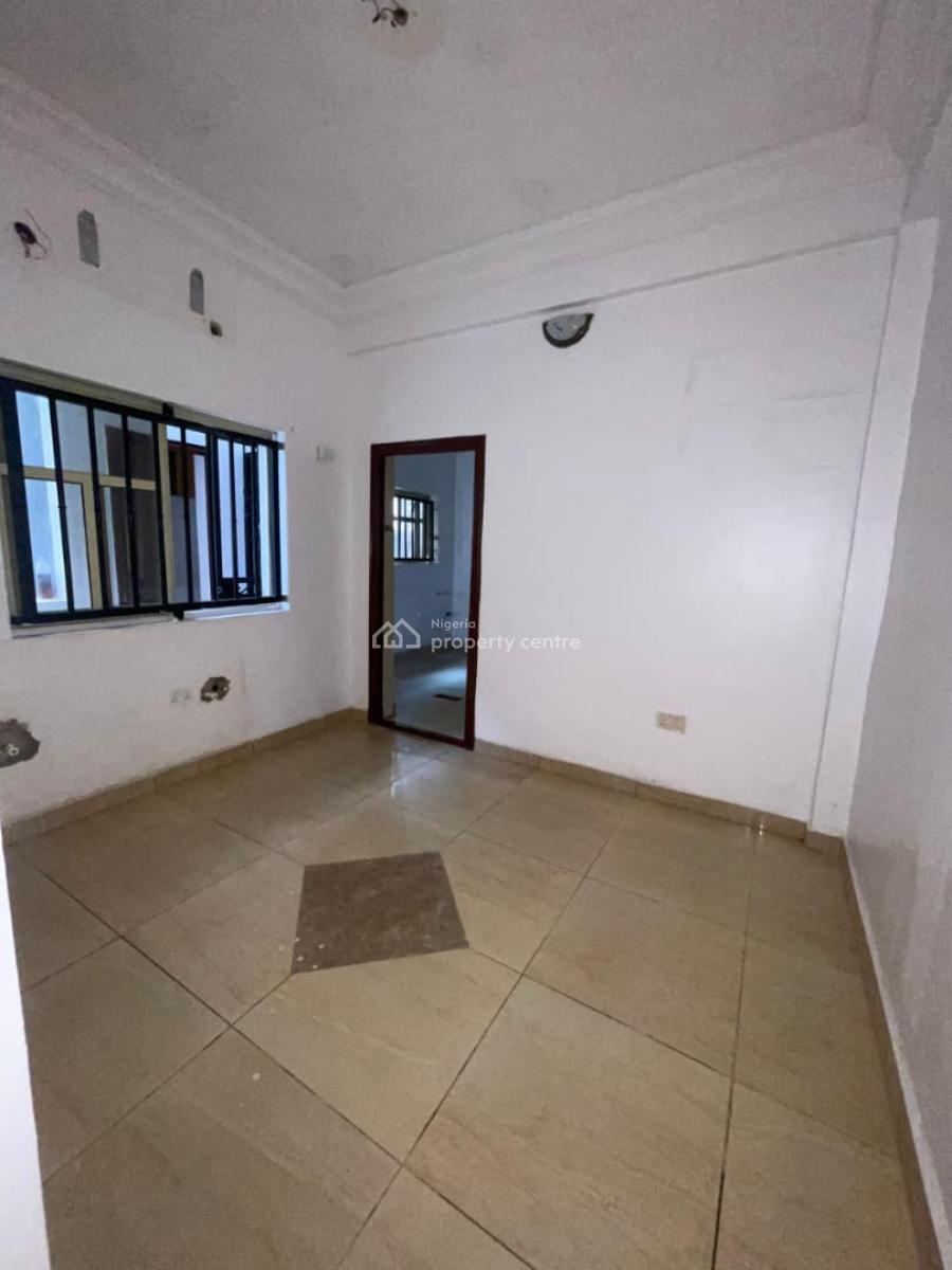 Spacious Miniflat with Separate Kitchen and Personal Store, Osapa, Lekki, Lagos, Mini Flat (room and Parlour) for Rent