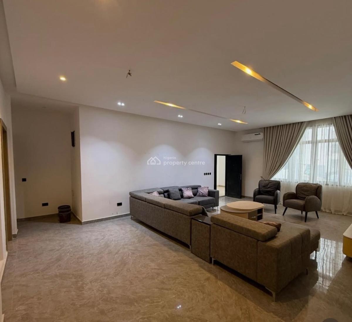 Furnished 3bedroom Apartment, Guzape, Guzape District, Abuja, Block of Flats for Sale