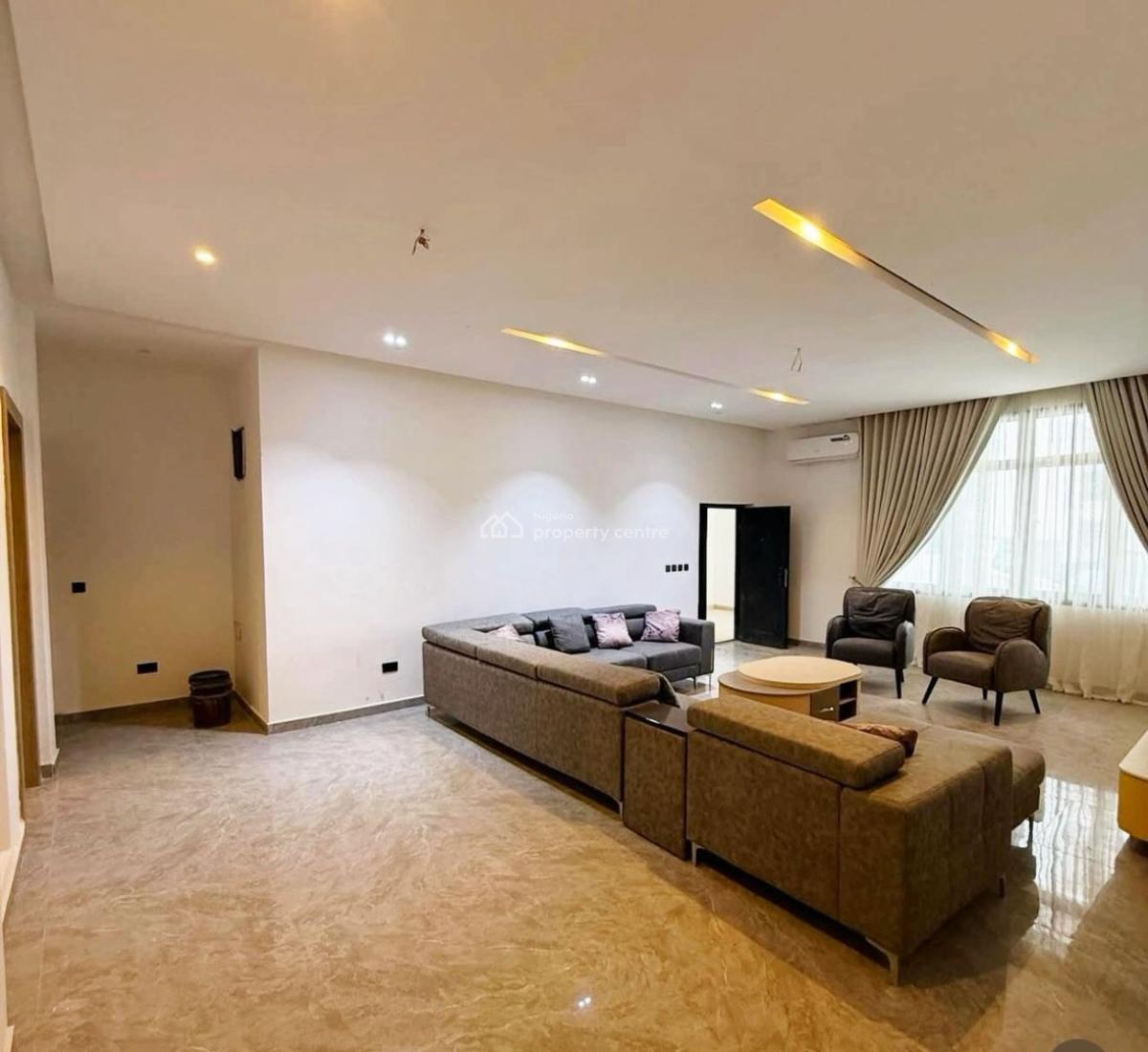 Exquisite Furnished 3 Bedroom, Guzape, Guzape District, Abuja, Block of Flats for Sale