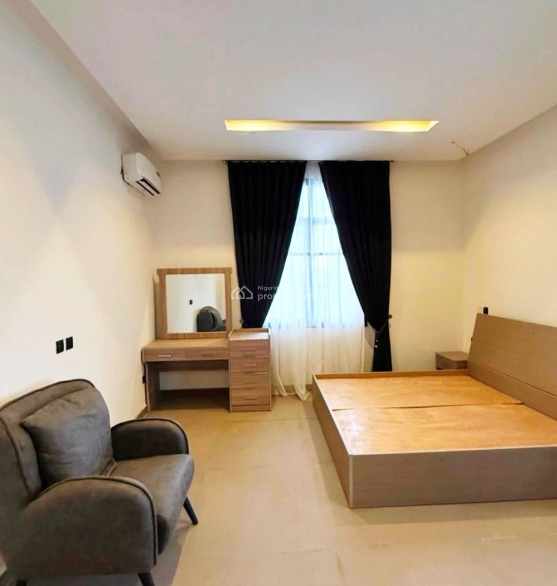 Exquisite Furnished 3 Bedroom, Guzape, Guzape District, Abuja, Block of Flats for Sale