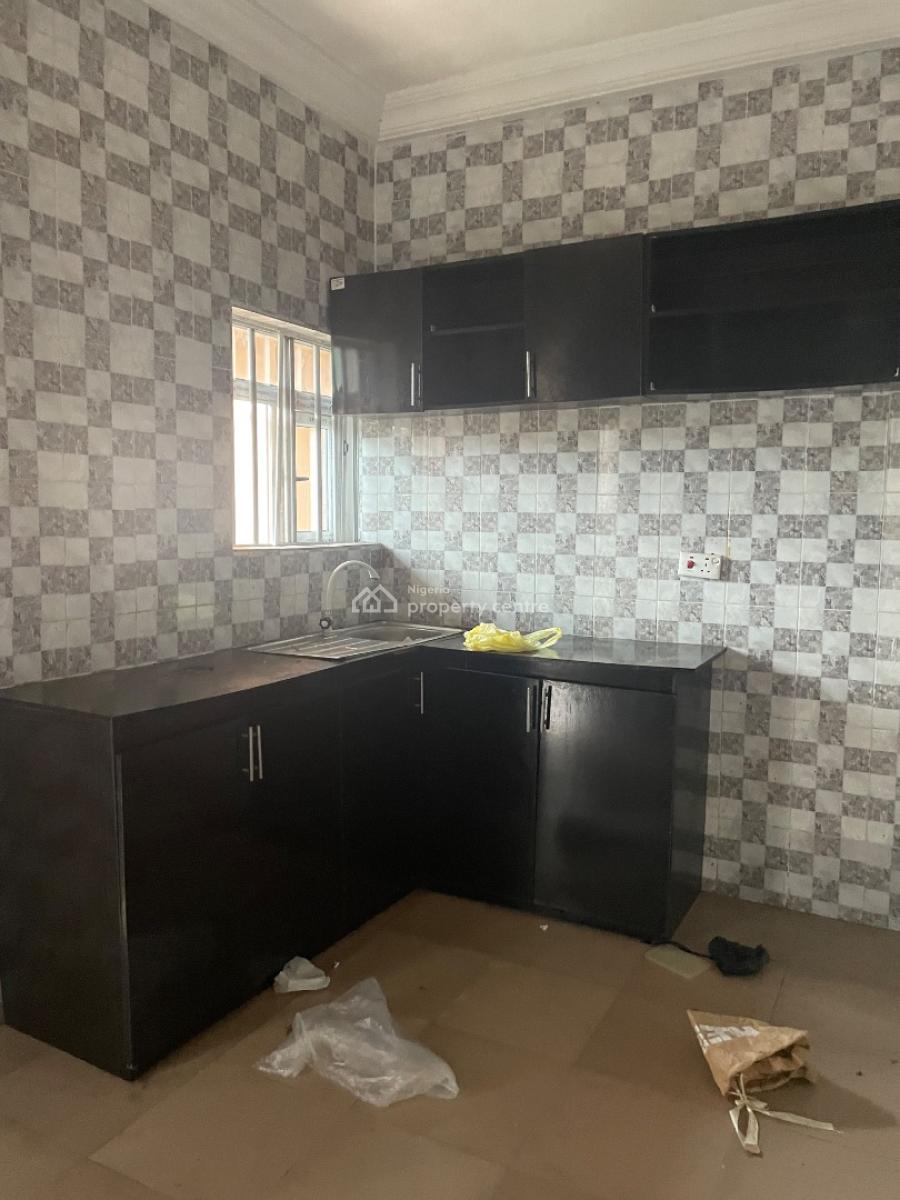 3 Bedroom Apartment, Awoyaya, Ajah, Lagos, Flat / Apartment for Rent