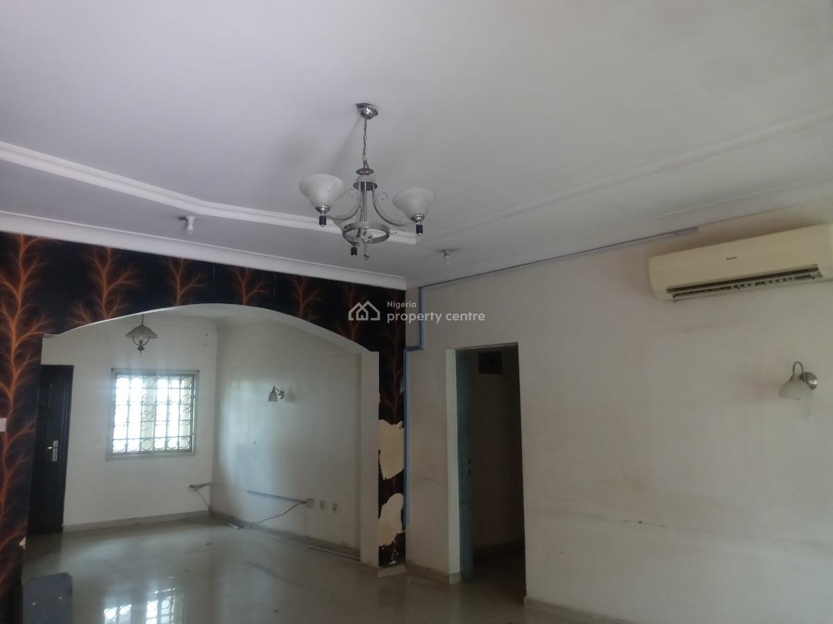 Spacious Three Bedroom Flat, Area 2, Garki, Abuja, Flat / Apartment for Rent