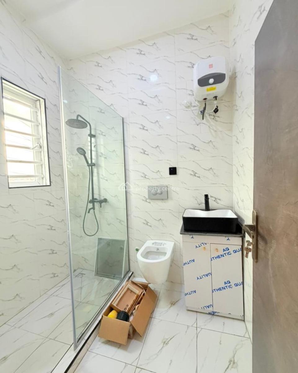 4 Bedroom Semi Detached Duplex with Bq, Gra Phase 1, Magodo, Lagos, Semi-detached Duplex for Sale