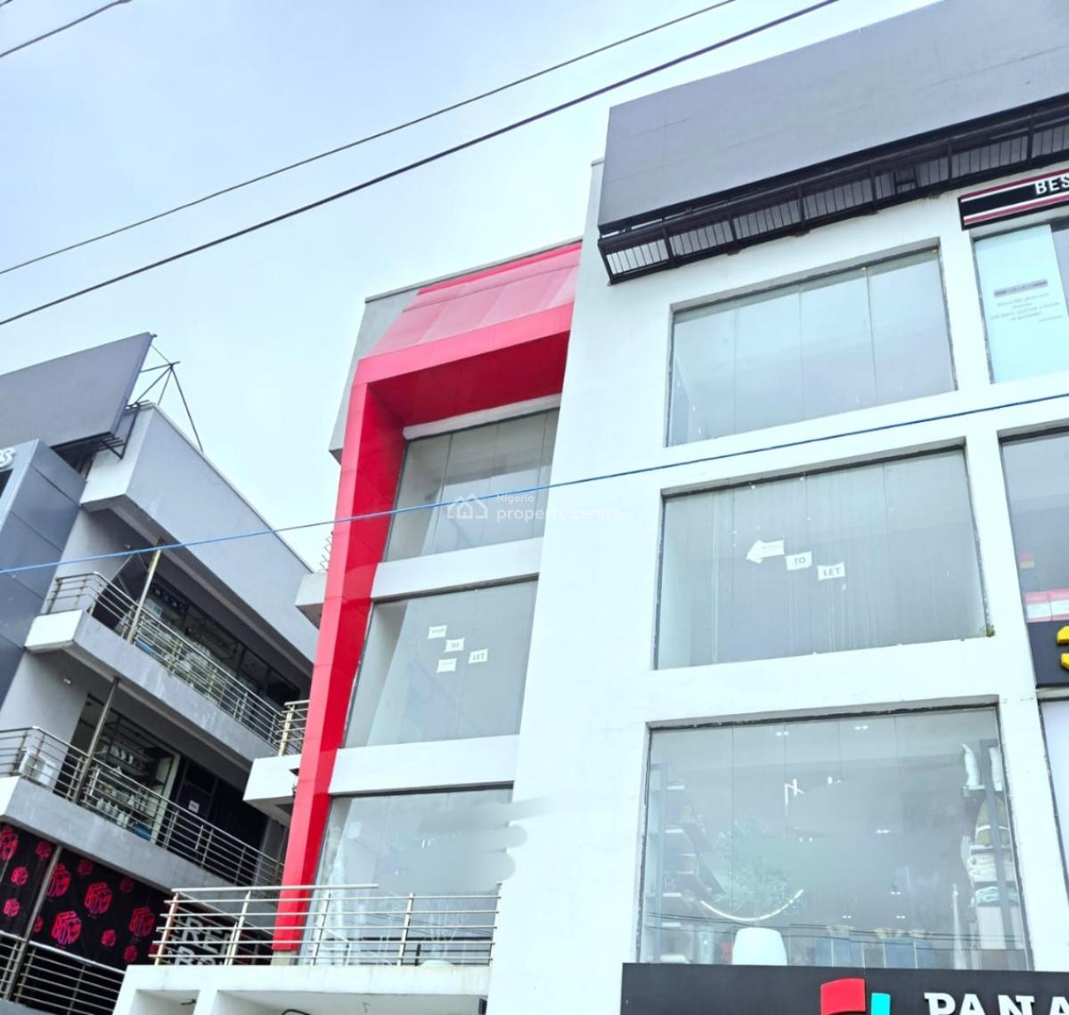 Massive Commercial Showroom, Lekki Phase 1, Lekki, Lagos, Shop for Rent