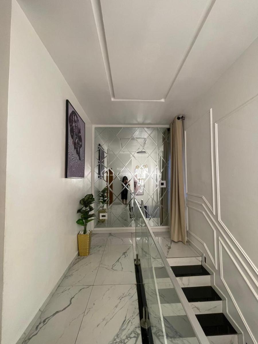 Contemporary 4-bedroom Corner Piece Terrace Duplex with Gym, Pool & Bq, Lekki Phase 1, Lekki, Lagos, Terraced Duplex for Sale