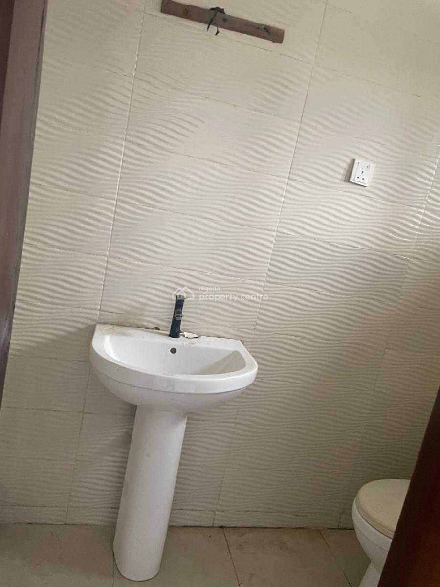 3 Bedroom Apartment, Ologolo, Lekki, Lagos, Flat / Apartment for Rent