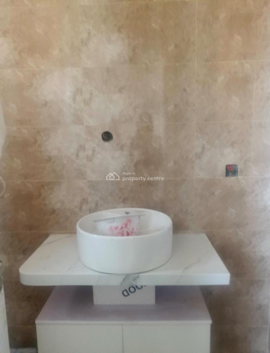 Modern,newly-built 2 Bedroom Apartment with Bq, Gym & Pool, Off Freedom Way, Lekki, Lagos, Flat / Apartment for Sale