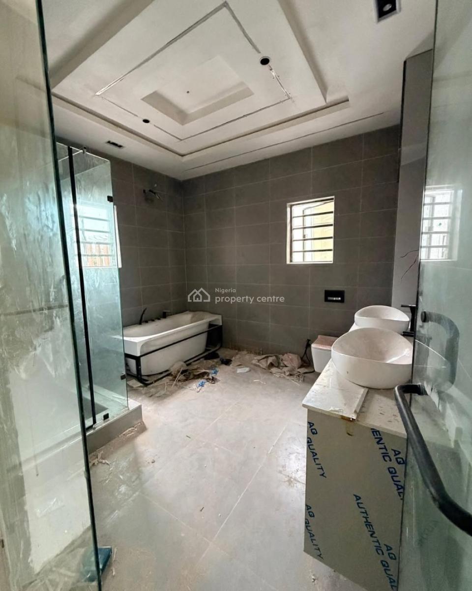 4 Bedroom Fully Detached Duplex with Bq, Surulere, Lagos, Detached Duplex for Sale