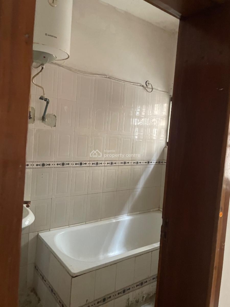 3 Bedroom Apartment, Ologolo, Lekki, Lagos, Flat / Apartment for Rent
