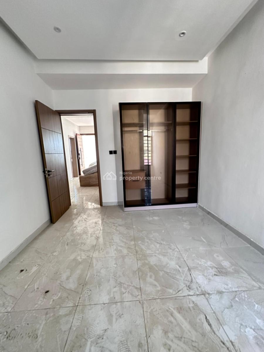2 Bedroom Apartment+pool & Gym, Lekki Phase 1, Lekki Phase 1, Lekki, Lagos, Flat / Apartment for Rent