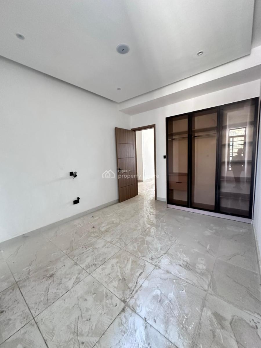 2 Bedroom Apartment+pool & Gym, Lekki Phase 1, Lekki Phase 1, Lekki, Lagos, Flat / Apartment for Rent