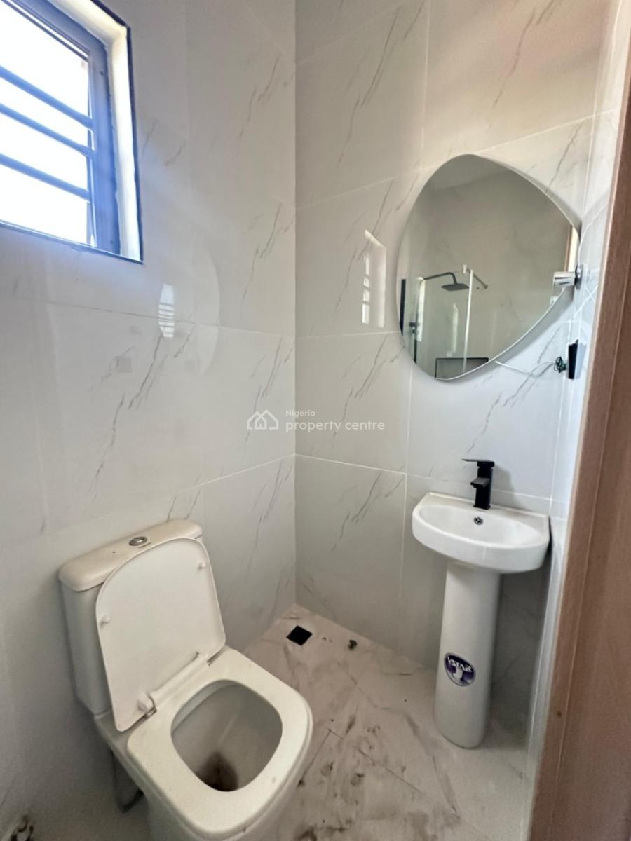 2 Bedroom Apartment+pool & Gym, Lekki Phase 1, Lekki Phase 1, Lekki, Lagos, Flat / Apartment for Rent