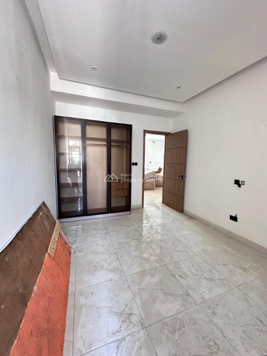 2 Bedroom Apartment+pool & Gym, Lekki Phase 1, Lekki Phase 1, Lekki, Lagos, Flat / Apartment for Rent