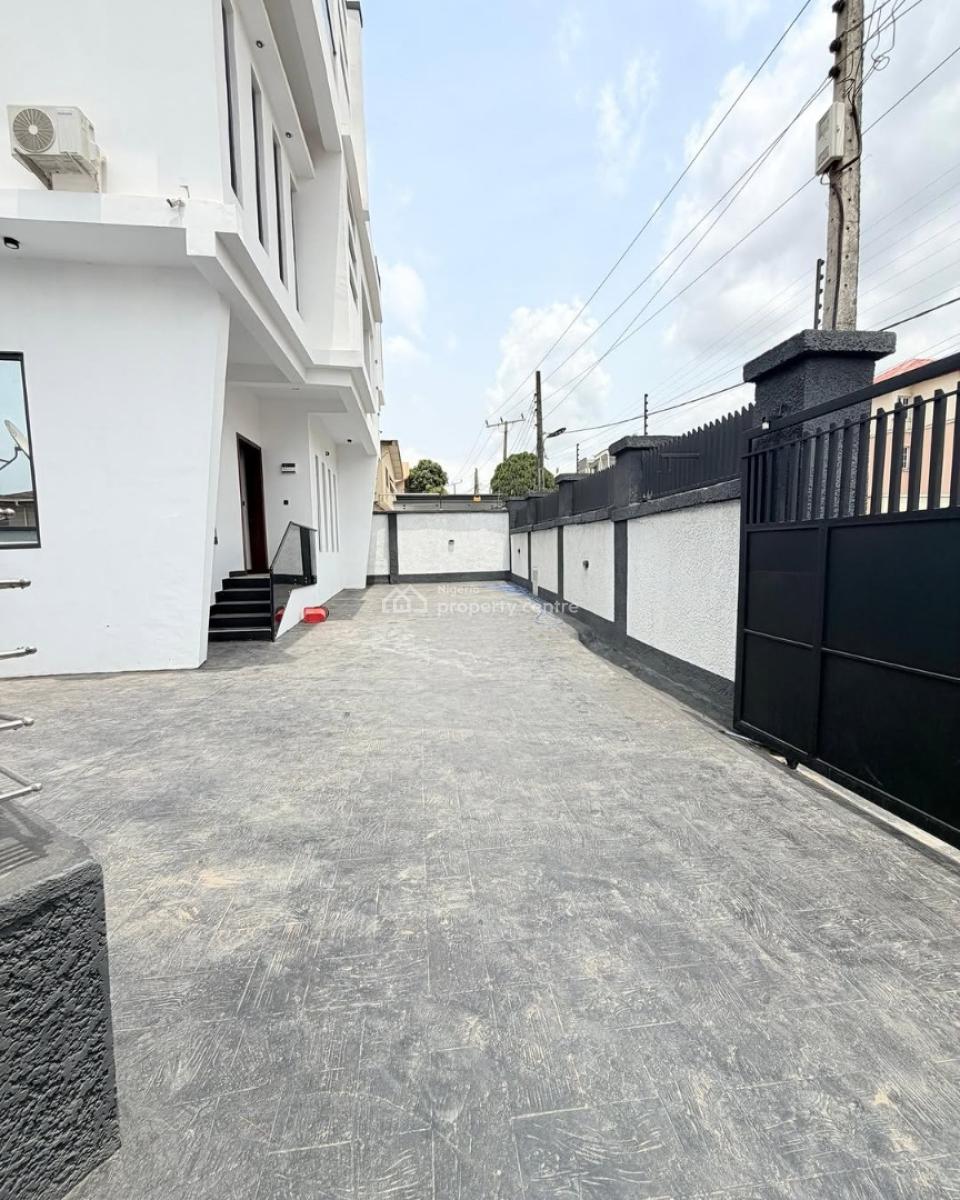 5 Bedroom Fully Detached Duplex with Swimming Pool, Gra Phase 2, Magodo, Lagos, Detached Duplex for Sale
