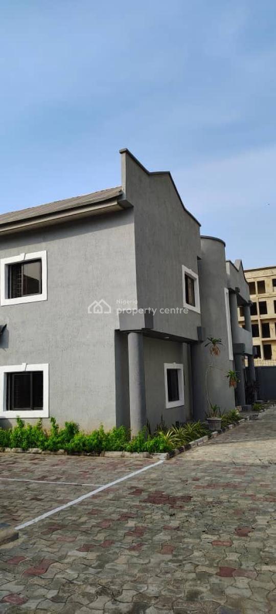Newly Renovated Ground Floor 3-bedroom Apartment with Bq, Lekki Phase 1, Lekki, Lagos, Flat / Apartment for Rent