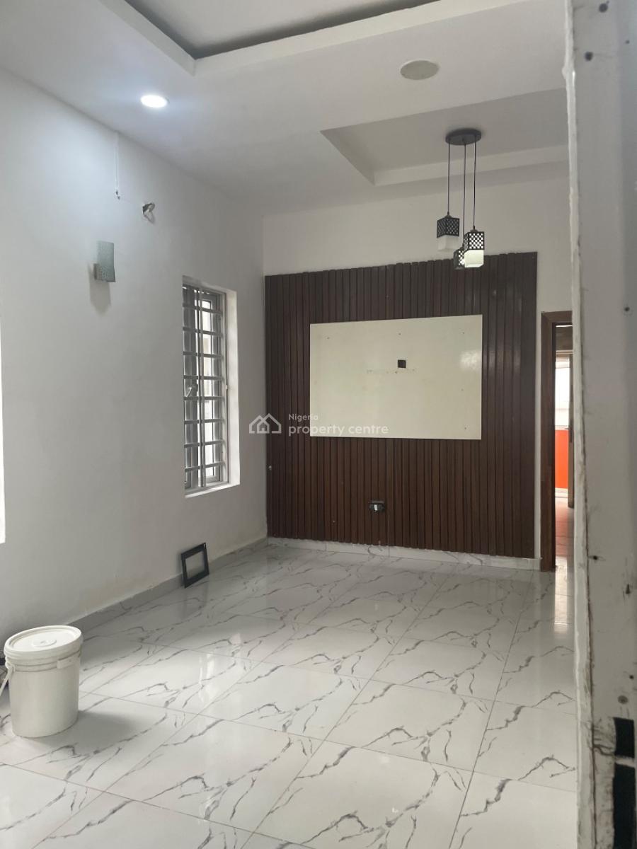 Mini Flat, Osapa Lekki, Lekki, Lagos, Mini Flat (room and Parlour) for Rent