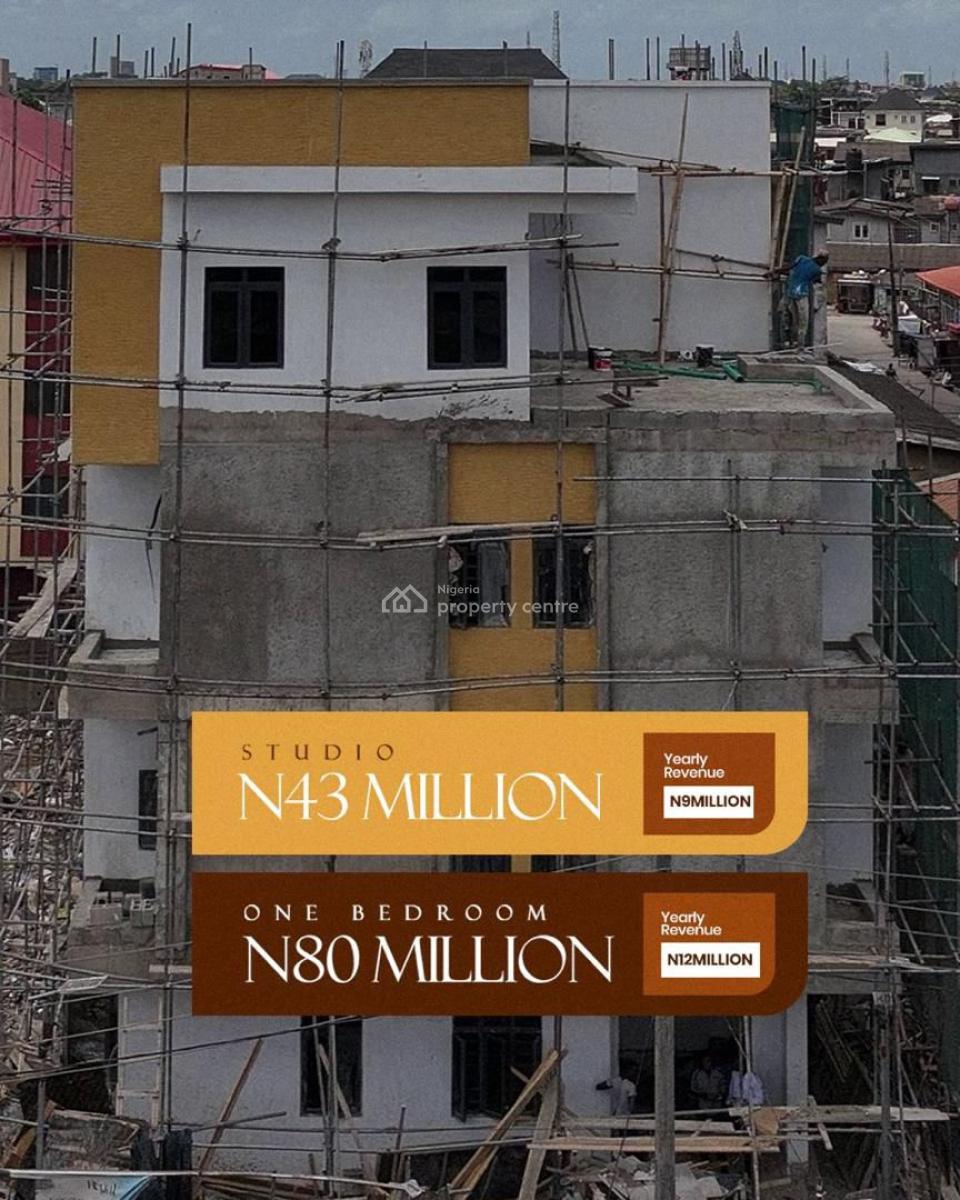 Exquisitely Built Home, Gorgeously Designed Home Plus a Rooftop Lounge in a Serene Location, Surulere, Lagos, Block of Flats for Sale