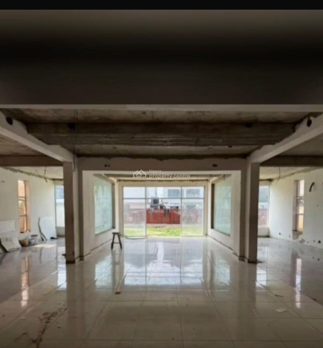 Large Commercial Building in Prime Location, Lekki Phase 1, Lekki, Lagos, Plaza / Complex / Mall for Sale