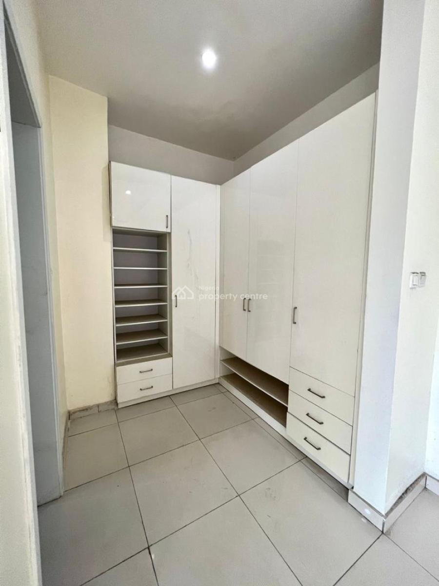 Fully Serviced 4 Bedroom Terrace Apartment with Pool and Gym, Ologolo, Lekki, Lagos, Terraced Duplex for Rent