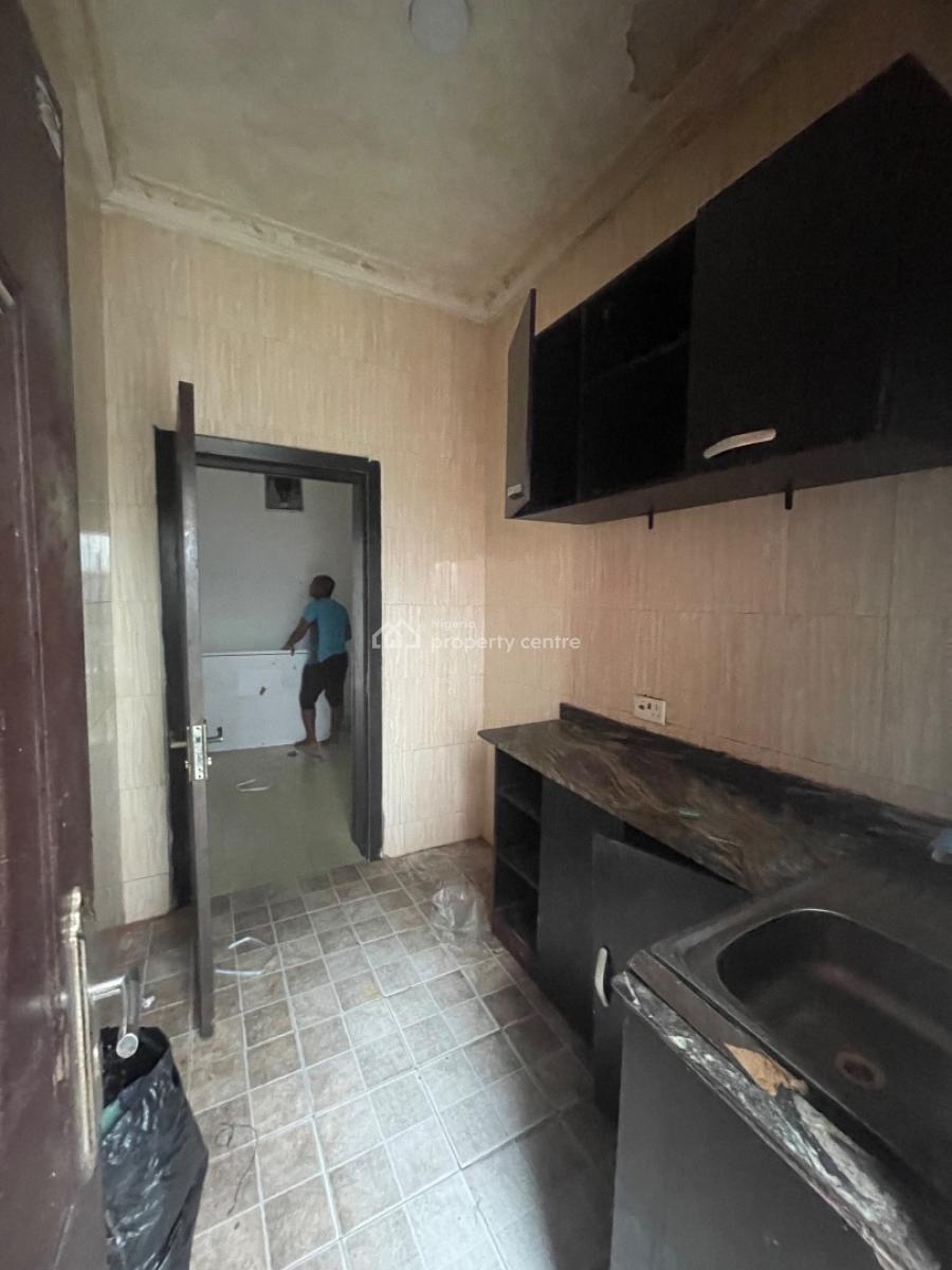 2 Bedroom Flat in a Decent Environment, Majek, Sangotedo, Ajah, Lagos, Flat / Apartment for Rent