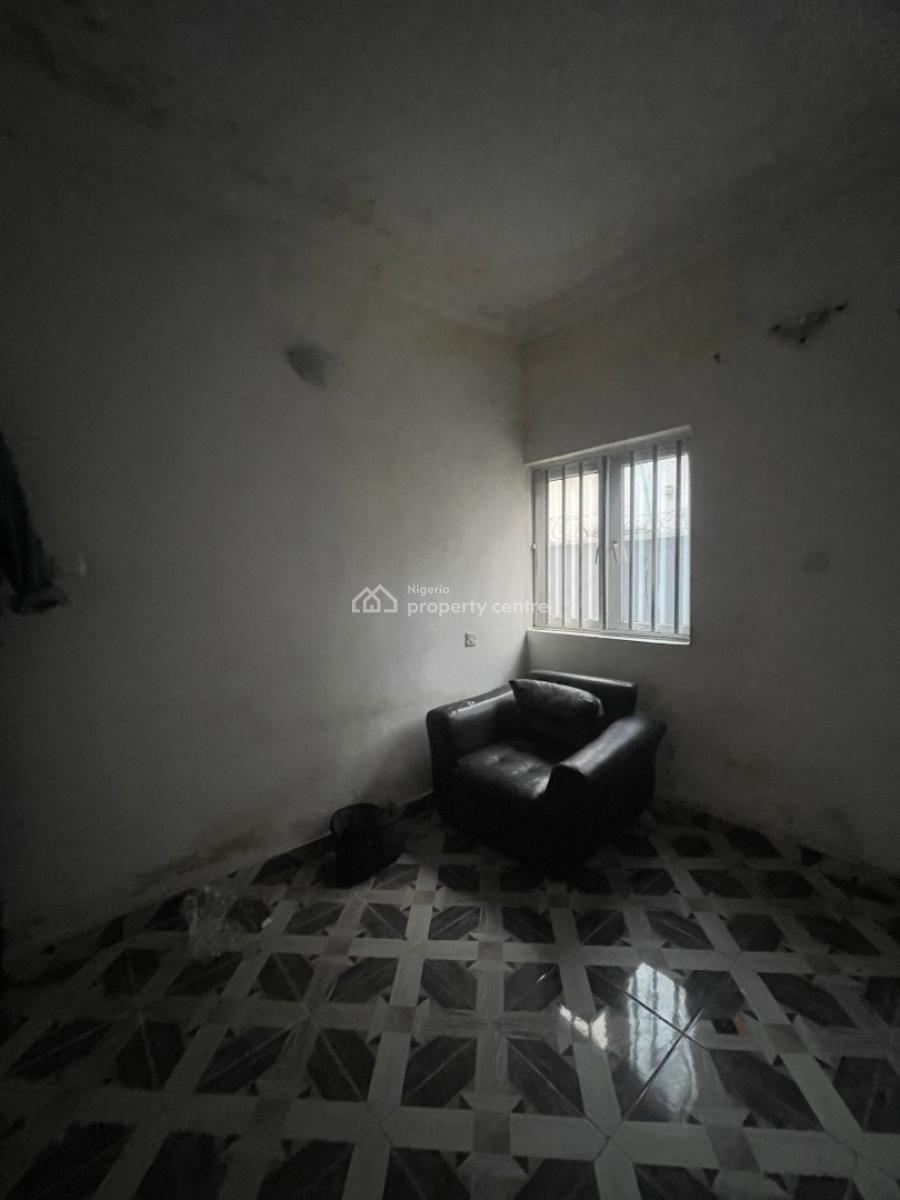 2 Bedroom Flat in a Decent Environment, Majek, Sangotedo, Ajah, Lagos, Flat / Apartment for Rent