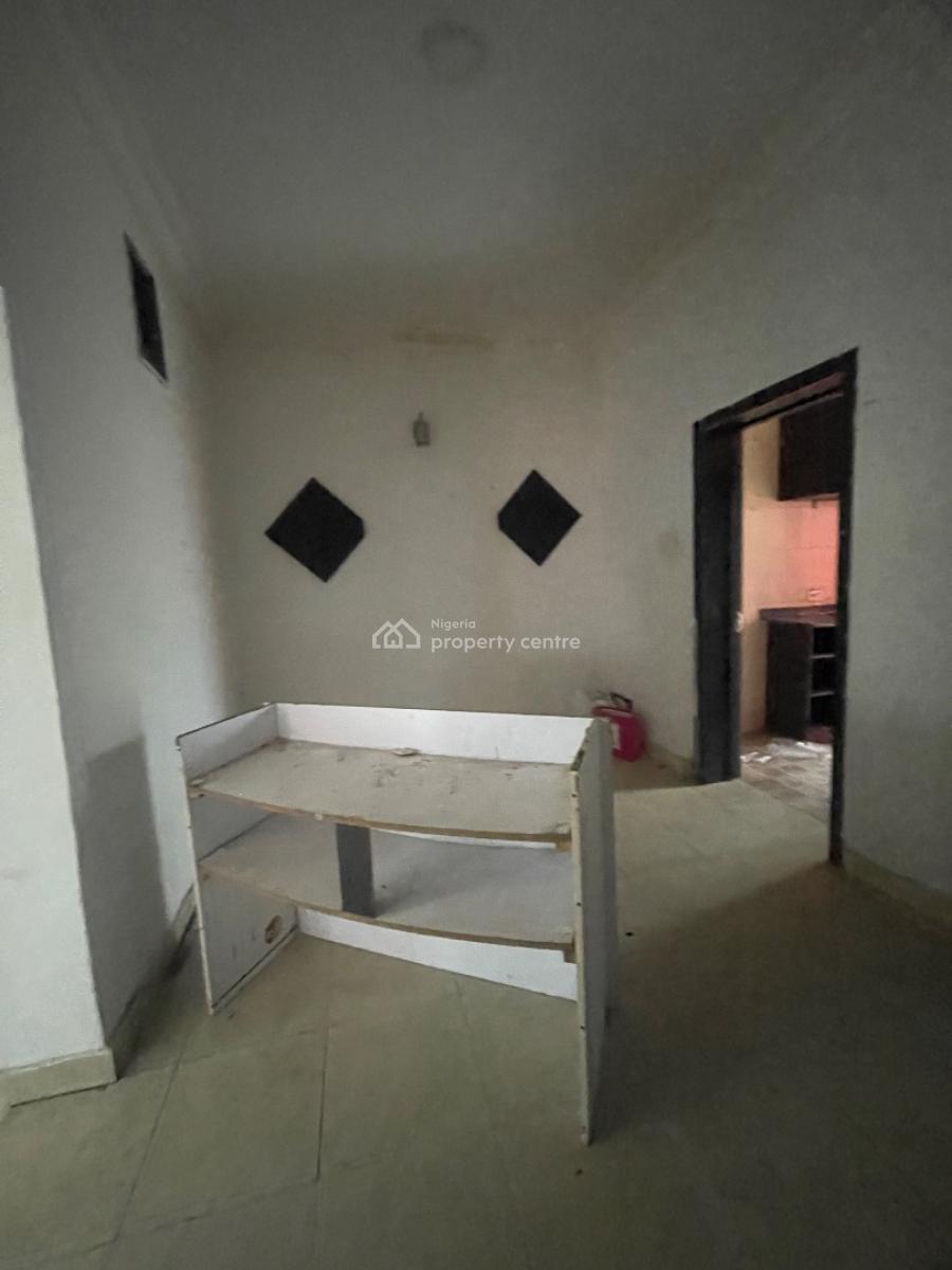 2 Bedroom Flat in a Decent Environment, Majek, Sangotedo, Ajah, Lagos, Flat / Apartment for Rent